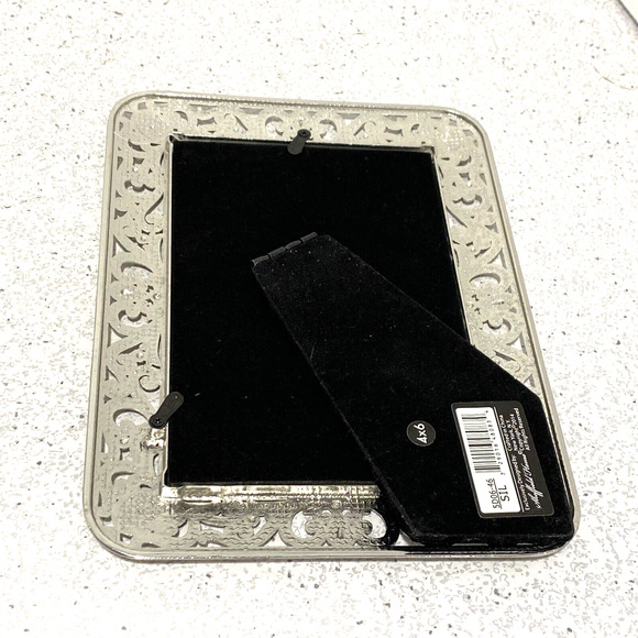 Sheffield Home Photo Frame 4 X 6 Ornate Silver Toned Textured Filigree Pattern - Picture 6 of 7